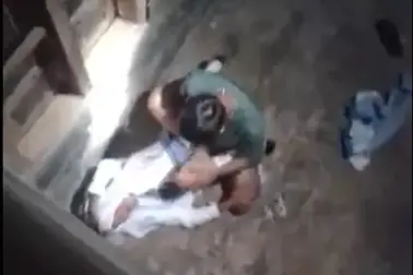 Siswi SMK Nakal Diajak Mesum di Rumah Kosong Viral